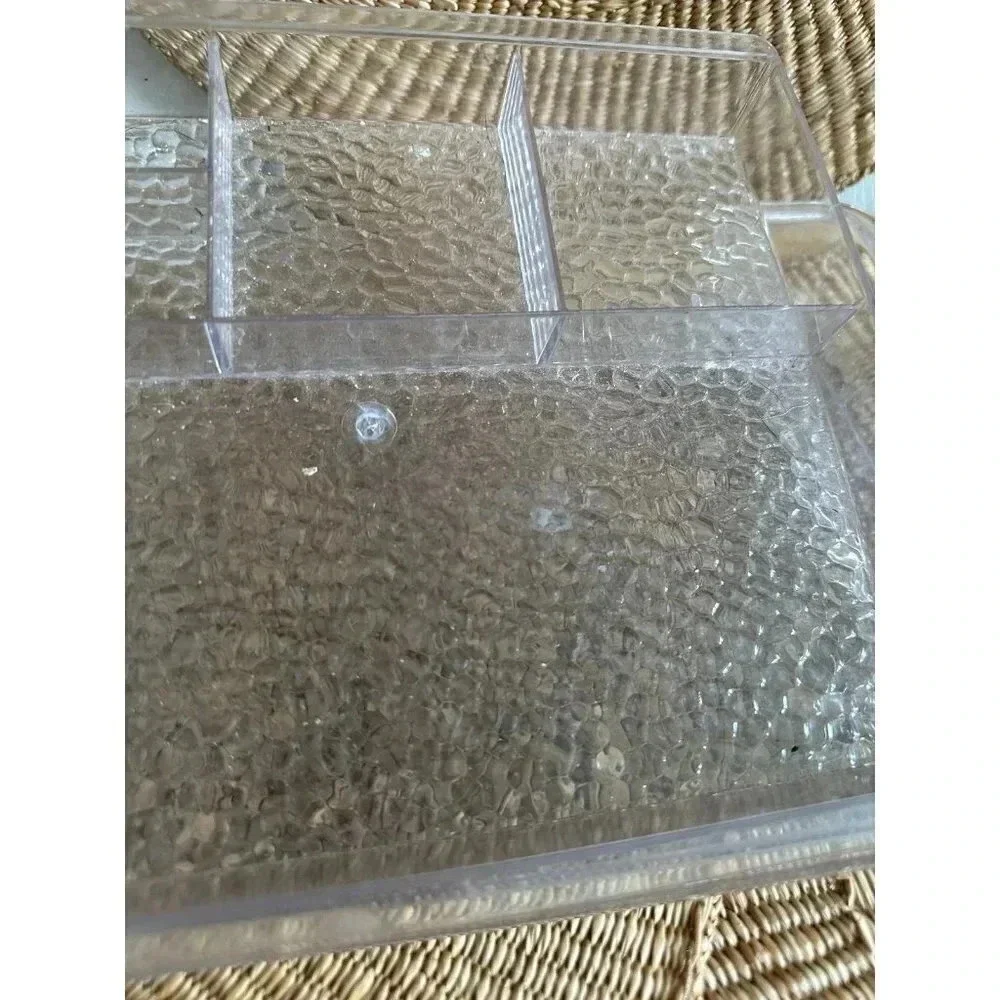 Textured Plastic Organizer
